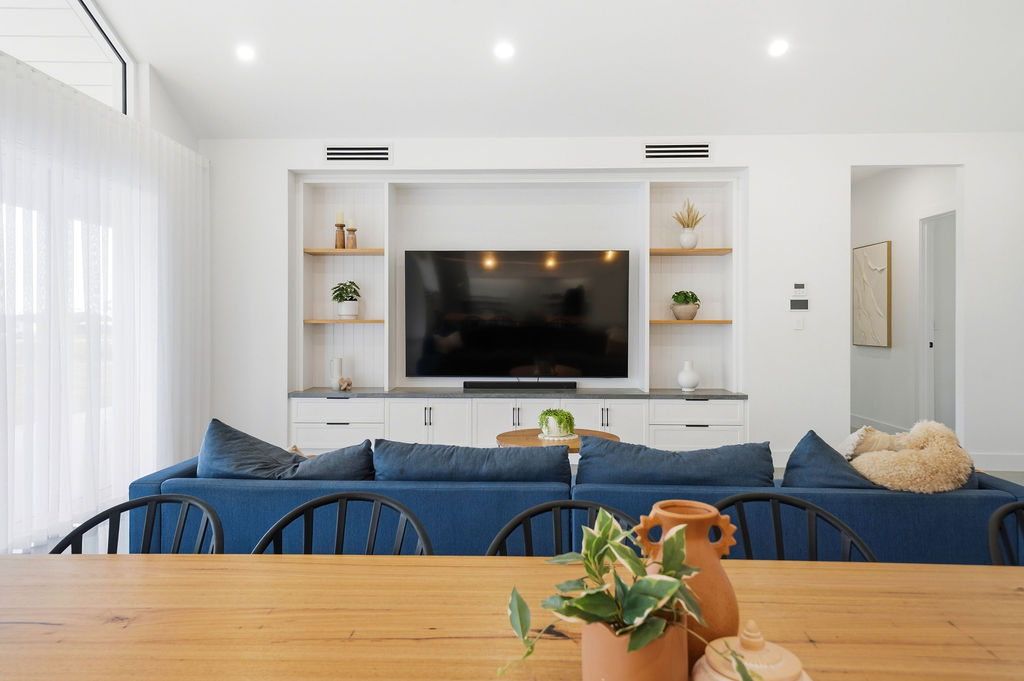 Open-plan living with built-in entertainment unit